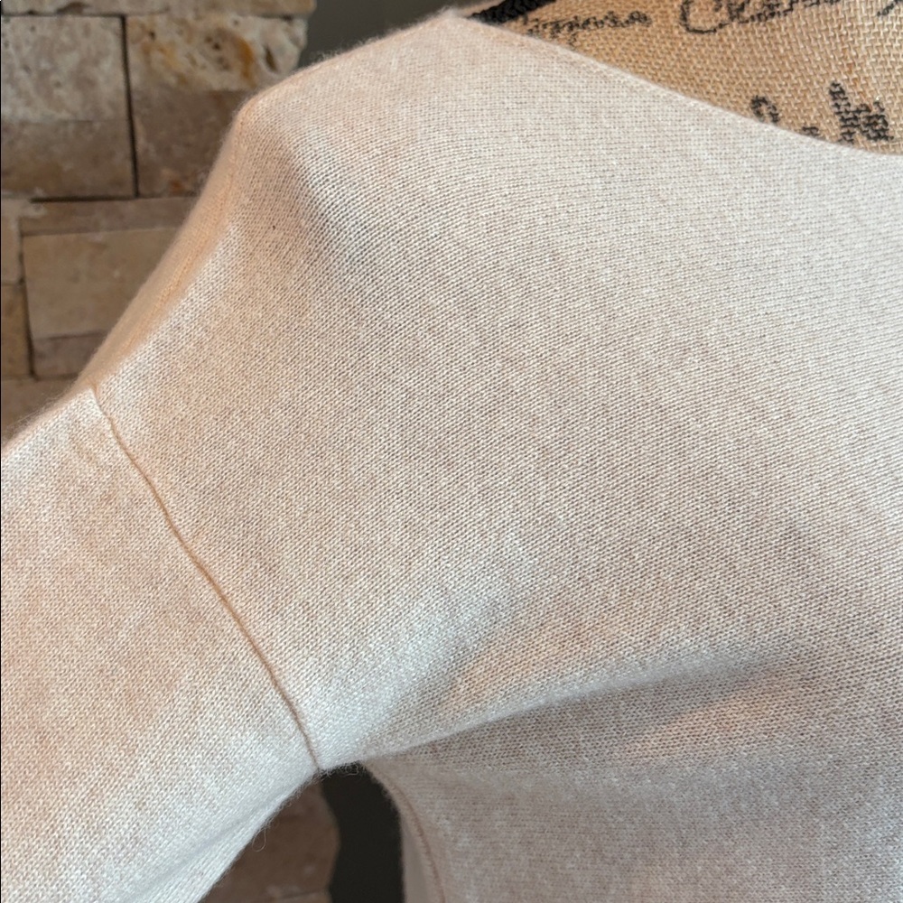 tyler boe 100% cashmere layered fringe sweater tunic in a pearl beige color - Picture 4 of 16